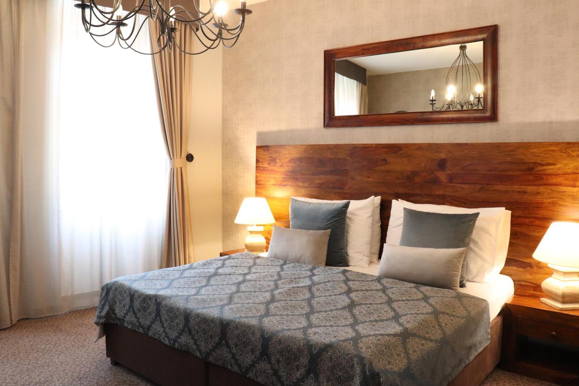 Otel Agnes 4*