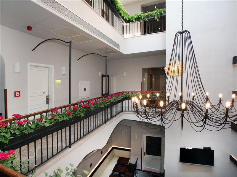 Otel Agnes 4*