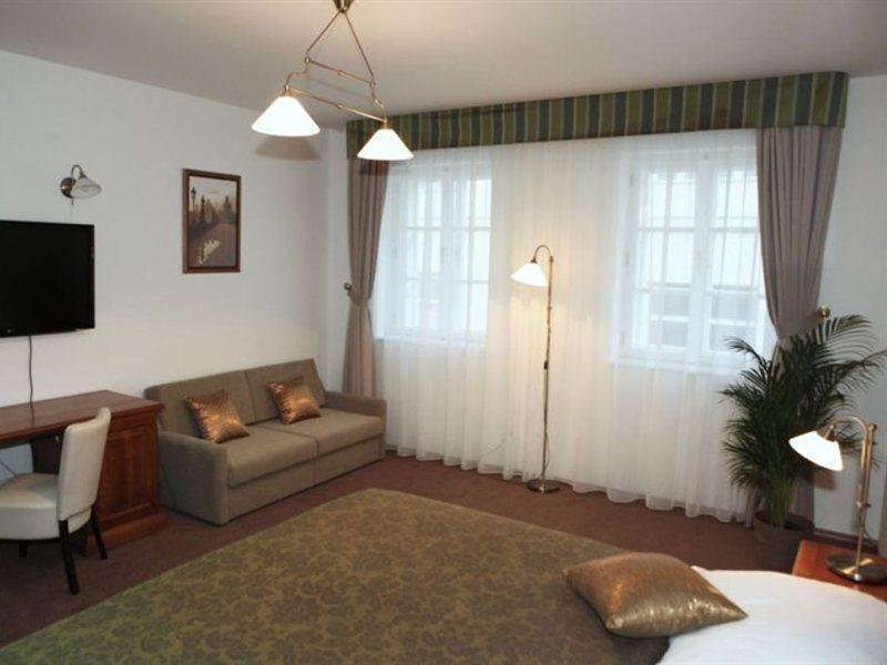 Otel Agnes 4*